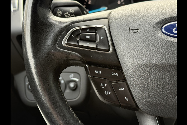 Ford Kuga BWJ 2018 | 1.5T 150PK Titanium | TREKHAAK | CLIMA | NAVI | STOEL VERW | CARPLAY | STUURWIEL VERW | PRIVACY GLASS |