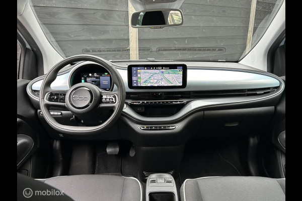 Fiat 500 Urban 42 kWh Clima / LM / Carplay / Parelmoer lak / 8.875 KM!!!