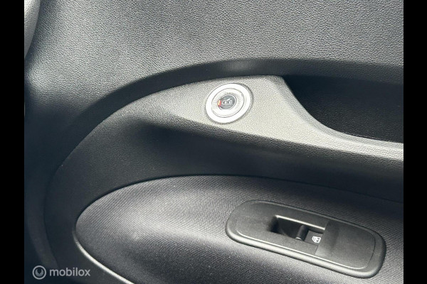 Fiat 500 Urban 42 kWh Clima / LM / Carplay / Parelmoer lak / 8.875 KM!!!