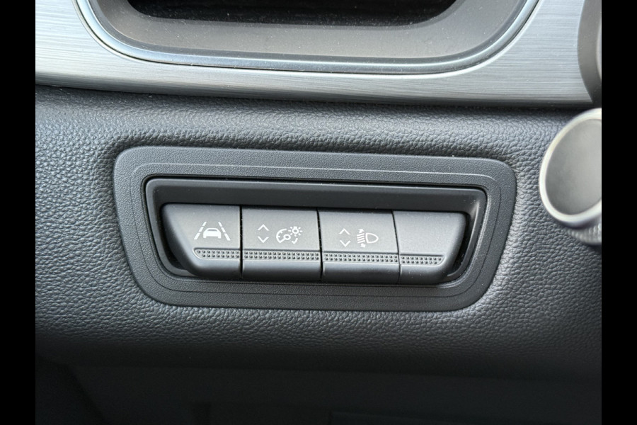 Renault Captur BWJ 2020 | 1.0 TCe 100 Intens | CLIMA | NAVI  CRUISE | CARPLAY | PRIVACY GLASS | TWO TONE