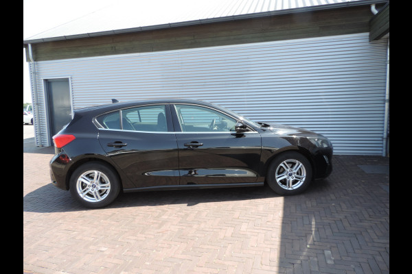 Ford Focus 1.0 EcoBoost Hybrid Trend Edition Business