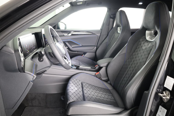 Volkswagen Tiguan 1.5 eHybrid R-Line Business | Panoramaschuif-kanteldak | Wegklapbare Trekhaak | Achterklep Elektrisch | Black style pakket | Navigatie | Parkeer assistent |