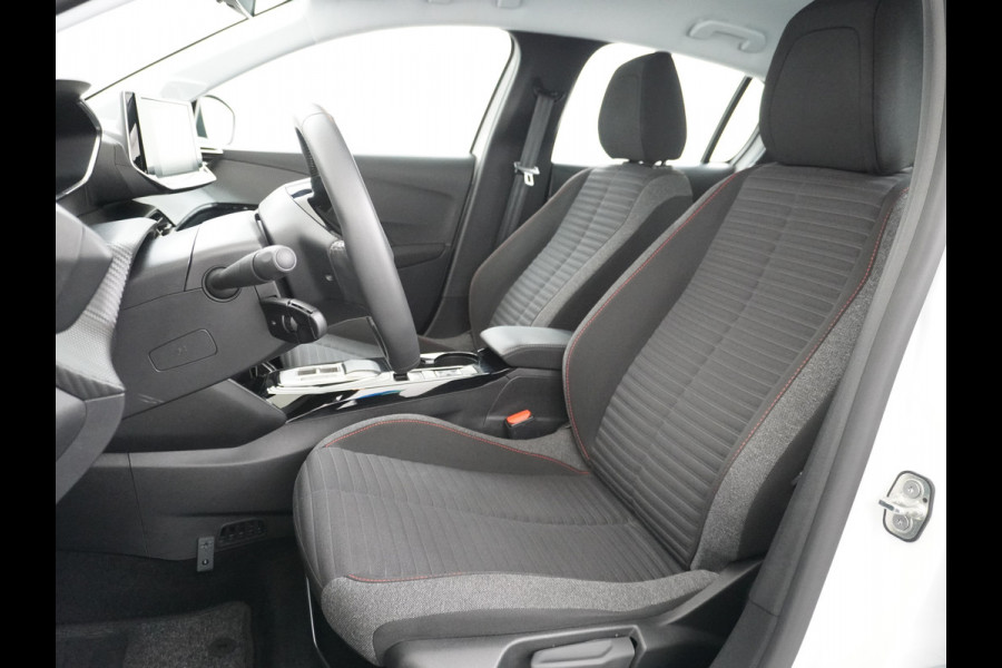 Peugeot e-208 EV Active Pack 50kWh Apple Carplay Android Auto Navi Ecc Cruise Control Pdc DAB+ Bluetooth Led Lmv Keyless Bluetooth Connected services 1e Eigenaar Origineel Nederlandse Auto
