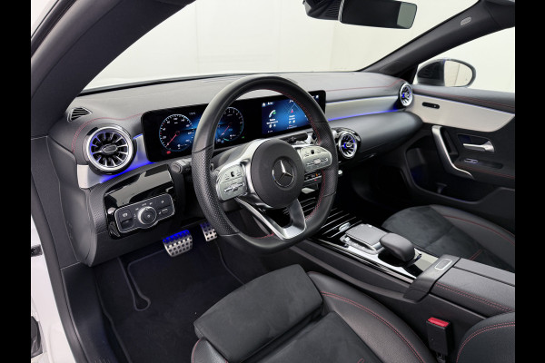 Mercedes-Benz CLA-Klasse Shooting Brake 250 e AMG Line | Pano 360 Camera Sfeer Night