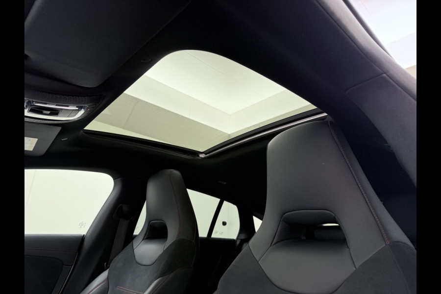 Mercedes-Benz CLA-Klasse Shooting Brake 250 e AMG Line | Pano 360 Camera Sfeer Night