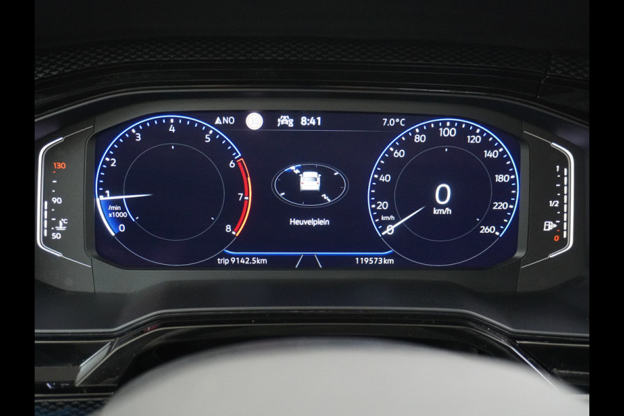 Volkswagen Polo T 96PK Navi Digi-Cockpit-Pro Adaptive-Cr. Apple Carplay Android App-Connect Dual-ECC PDC Stoel-Verwarmd Navi Life Business Lane-Assist Isofix Voicecommand DAB Front assist ChroomPack. Lmv 2/3Deelbare a-Bank 1e Eigenaar Origineel Nederlandse Auto EURO 6 € 25.430 nieuw!