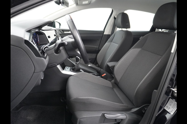 Volkswagen Polo T 96PK Navi Digi-Cockpit-Pro Adaptive-Cr. Apple Carplay Android App-Connect Dual-ECC PDC Stoel-Verwarmd Navi Life Business Lane-Assist Isofix Voicecommand DAB Front assist ChroomPack. Lmv 2/3Deelbare a-Bank 1e Eigenaar Origineel Nederlandse Auto EURO 6 € 25.430 nieuw!