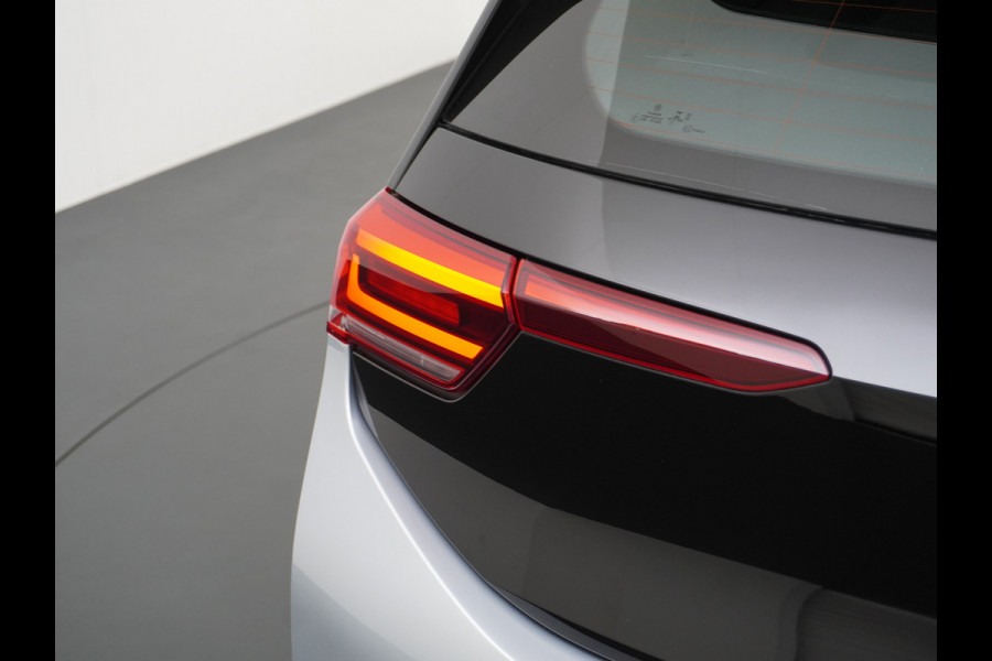 Volkswagen ID.3 204pk Life 58kWh SOH 91% Apple Carplay Android Auto Adaptieve Cruise Navi-Pro Ecc Mirrorlink DAB Keyless Led Pdc Stoel+Stuurverwarming 1e Eigenaar Origineel Nederlandse Auto