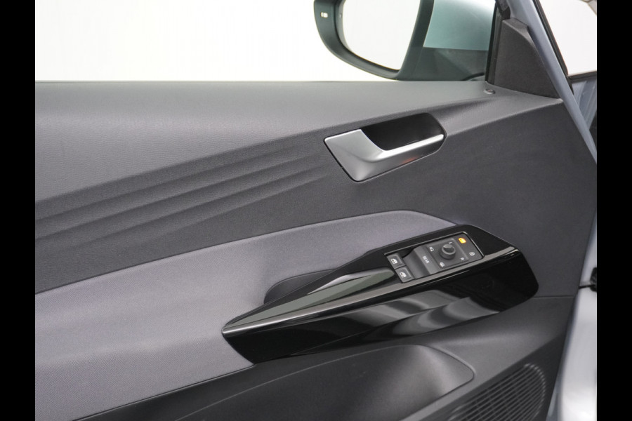 Volkswagen ID.3 204pk Life 58kWh SOH 91% Apple Carplay Android Auto Adaptieve Cruise Navi-Pro Ecc Mirrorlink DAB Keyless Led Pdc Stoel+Stuurverwarming 1e Eigenaar Origineel Nederlandse Auto