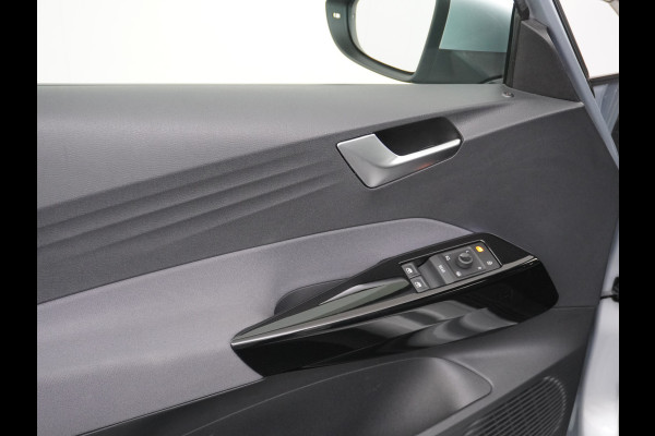 Volkswagen ID.3 204pk Life 58kWh SOH 91% Apple Carplay Android Auto Adaptieve Cruise Navi-Pro Ecc Mirrorlink DAB Keyless Led Pdc Stoel+Stuurverwarming 1e Eigenaar Origineel Nederlandse Auto