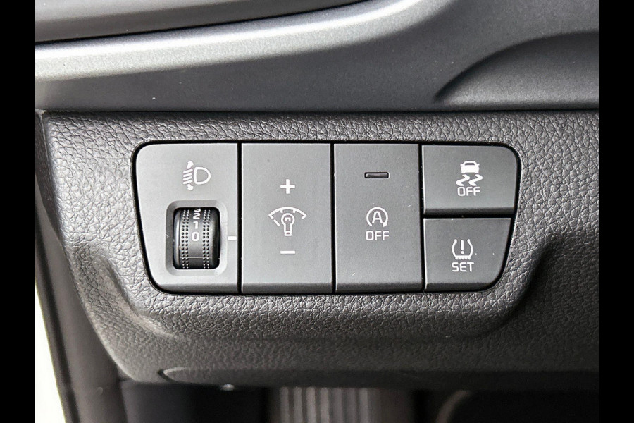 Kia Stonic 1.0 T-GDi 120pk MHEV DynamicLine Auto. Navigatie Apple Carplay/Android Auto Camera Parkeersensoren achter Cruise Control Lichtmetalen velgen Airco