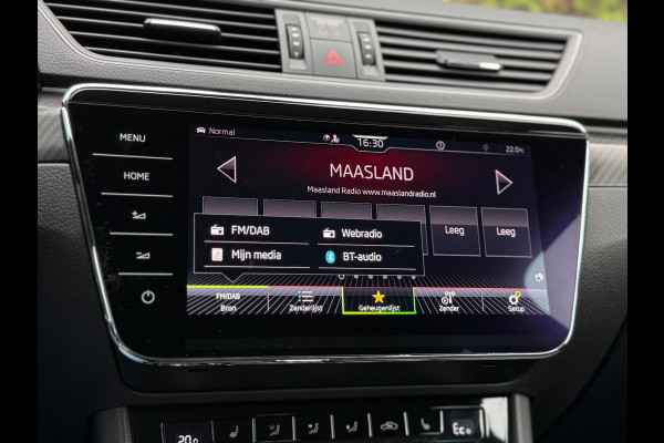 Škoda Superb Combi 1.4 TSI iV Sportline Trekhaak Camera