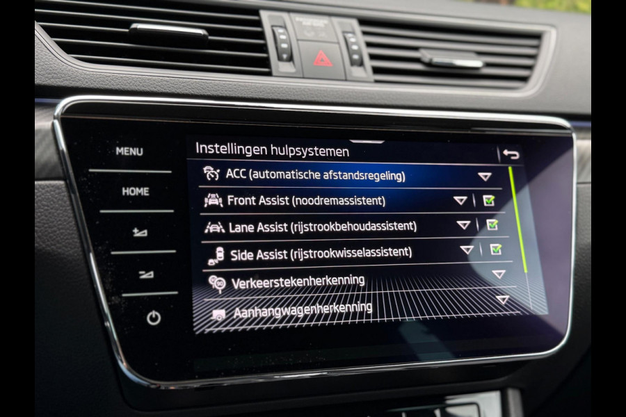 Škoda Superb Combi 1.4 TSI iV Sportline Trekhaak Camera