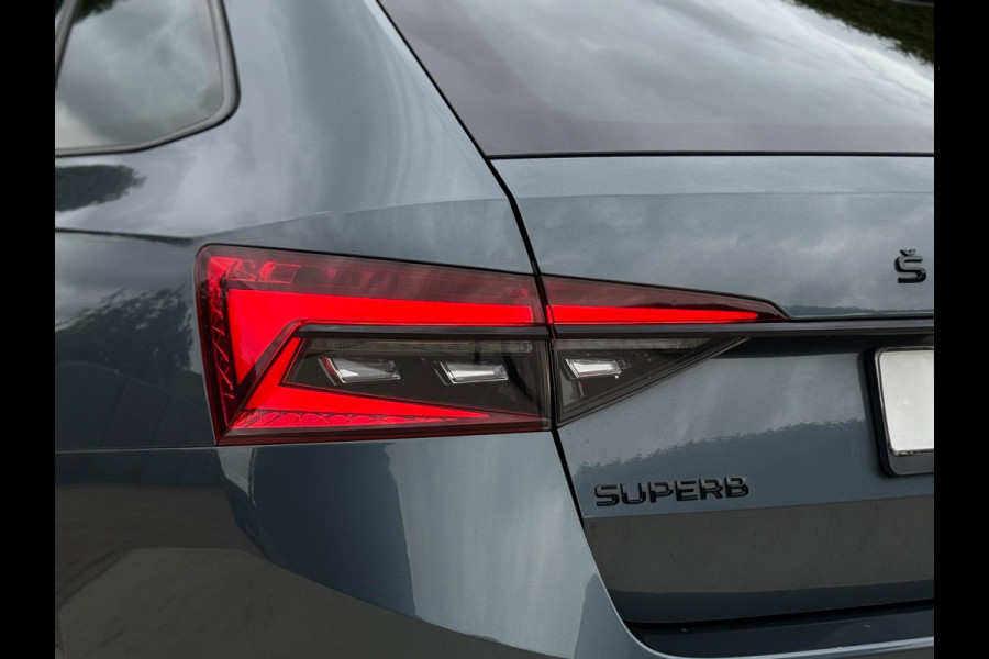 Škoda Superb Combi 1.4 TSI iV Sportline Trekhaak Camera