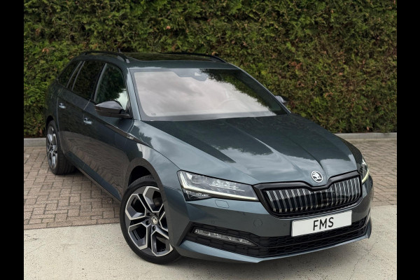 Škoda Superb Combi 1.4 TSI iV Sportline Trekhaak Camera