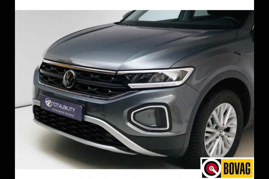 Volkswagen T-Roc 1.0 TSI 116 PK Business Edition | Stoelverw. | Apple Carplay / Android auto | PDC V+A Automatisch inparkeren, Climate control, all season banden, extra getint glas achter