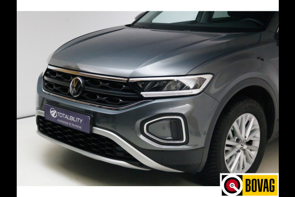 Volkswagen T-Roc 1.0 TSI 116 PK Business Edition | Stoelverw. | Apple Carplay / Android auto | PDC V+A Automatisch inparkeren, Climate control, all season banden, extra getint glas achter