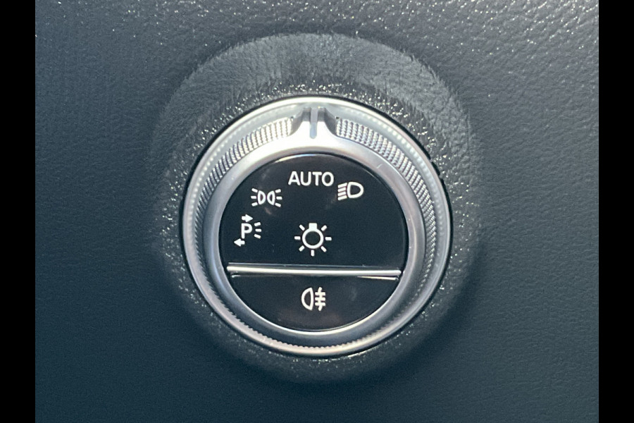 Mercedes-Benz C-Klasse 220 D AMG Line Stoel.electr.Verw Sfeerverl, Hybride Nieuwstaat Grafietgrijs metalliclak