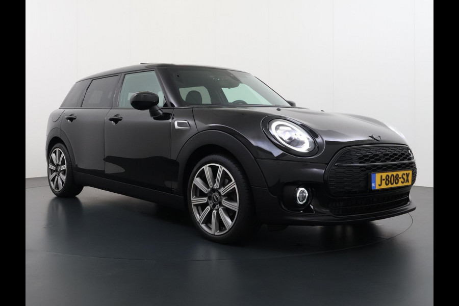 MINI Clubman 1.5 Cooper Richmond Park Edition VAN: €27.900,- VOOR: €24.770,- UW EINDEJAARSVOORDEEL: €3.130,- | PANO| CAMERA| STOELVERW. | LEER| KEYLESS| RIJKLAARPRIJS INCL. 12 MND BOVAG GARANTIE