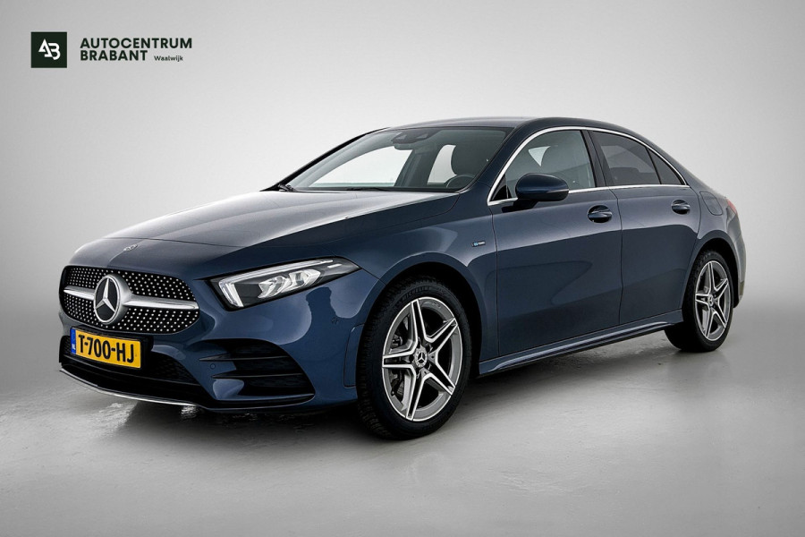 Mercedes-Benz A-Klasse 250 e AMG-Line Premium Plus AANBIEDING!(Dealer OnderH, Sfeer, Stoelv, Climate, Navi, Apple Carplay, Etc)