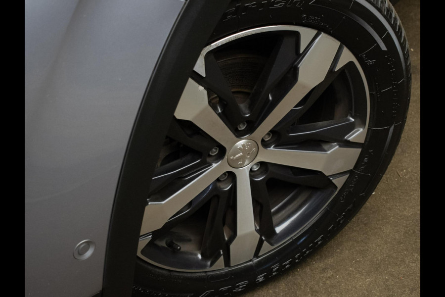 Peugeot 3008 1.6 e-THP Allure Sport (APPLE CARPLAY,NAVI,CRUISE,360 VIEW,CAMERA,SFEER VERLICHTING,SPORTSTOELEN,LM VELGEN)