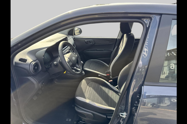 Hyundai i10 1.0 Comfort VAN: €22.820 VOOR: €19.320 .