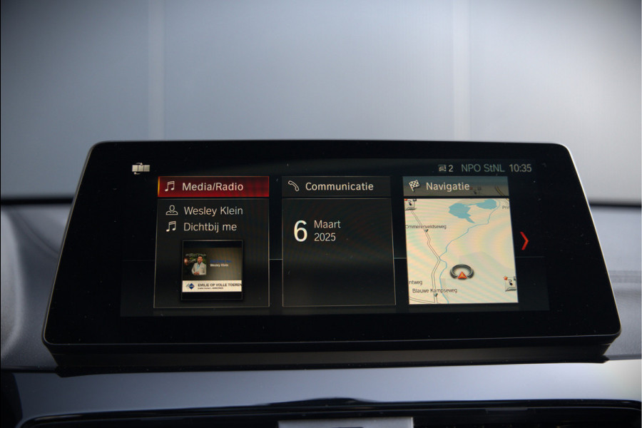 BMW X1 xDrive25e eDrive Edition M Sport | Panoramadak | Leer | Head-Up Display | Camera | Shadowline | Keyless | Cruise Control | Navigatie Prof. | Stoelverwarming | Elek. Achterklep | Ambiance Verlichting