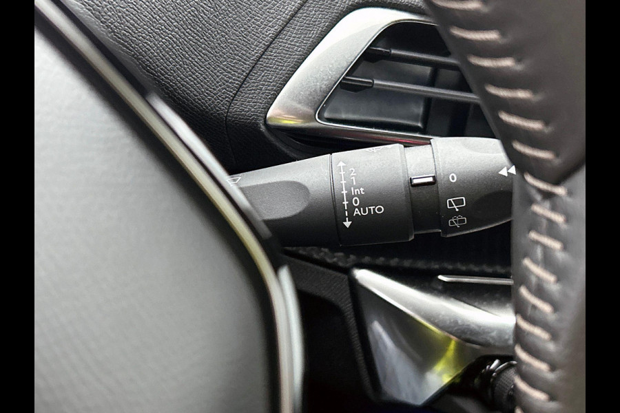 Peugeot 3008 1.2 PureTech Active Pack CARPLAY | FULL-LED | NAVI