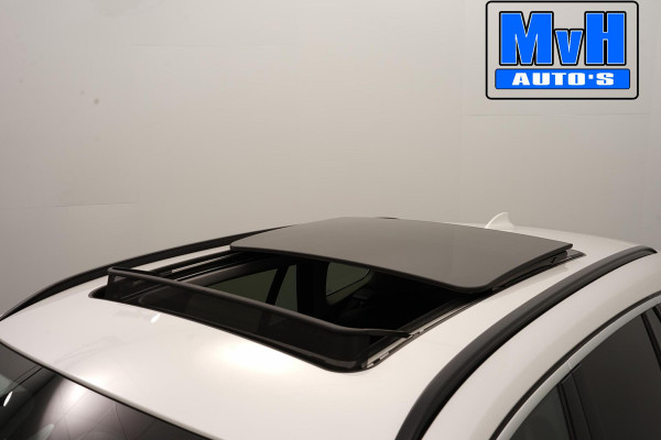 BMW X1 xDrive20i High Executive|PARELMOER|PANO|TREKH|LUXE|NAP