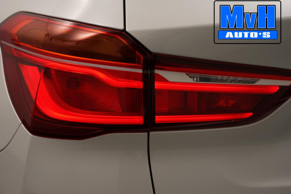 BMW X1 xDrive20i High Executive|PARELMOER|PANO|TREKH|LUXE|NAP