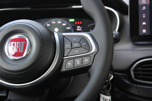 Fiat Tipo Cross 1.5 T MHEV Garmin | Camera | Cruise Control