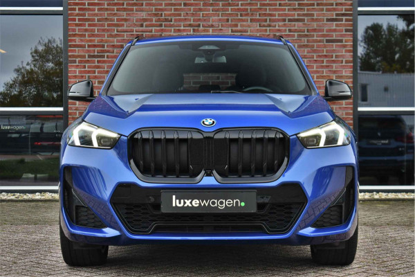 BMW X1 sDrive20i 170pk M-Sport Pano ACC HUD 360 H/K 19inch El-zetels