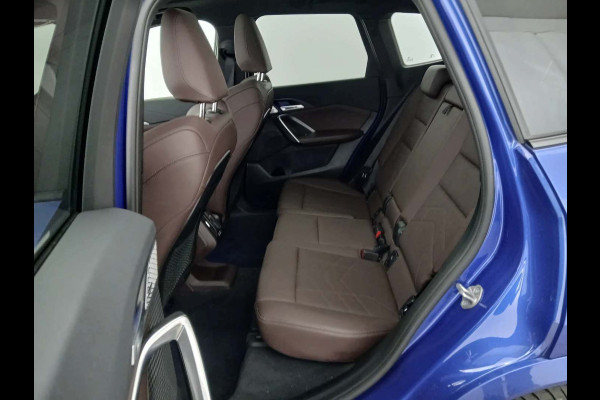 BMW X1 sDrive20i 170pk M-Sport Pano ACC HUD 360 H/K 19inch El-zetels