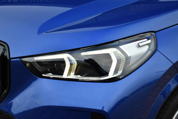 BMW X1 sDrive20i 170pk M-Sport Pano ACC HUD 360 H/K 19inch El-zetels