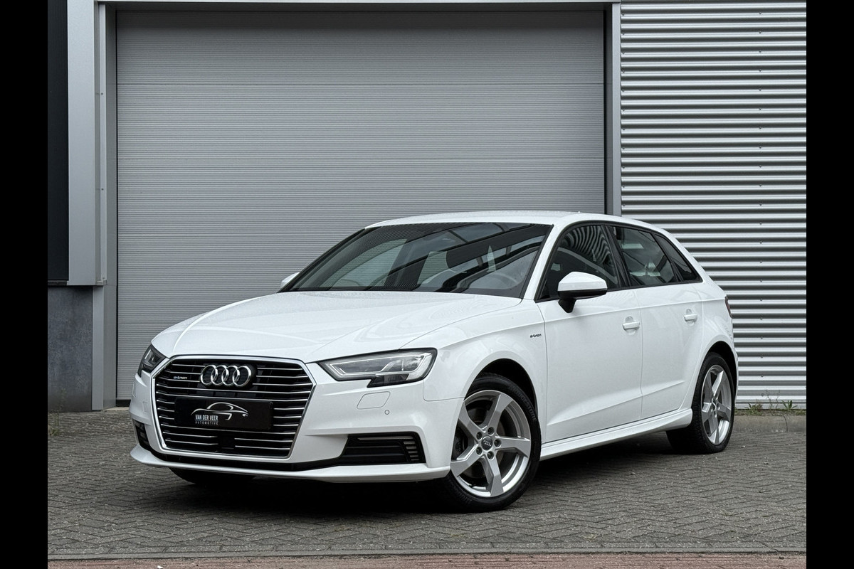 Audi A3 Sportback 1.4 e-tron Sport | Trekhaak wegklapbaar | Stoelverwarming | Climate