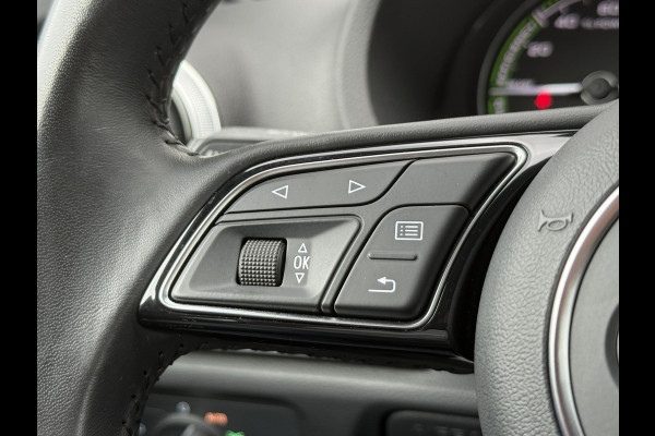 Audi A3 Sportback 1.4 e-tron Sport | Trekhaak wegklapbaar | Stoelverwarming | Climate