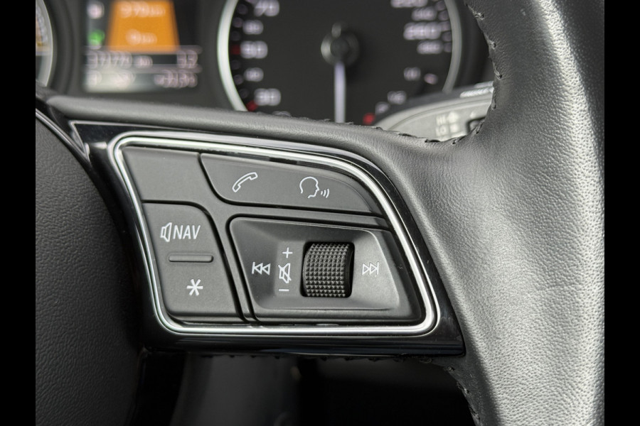 Audi A3 Sportback 1.4 e-tron Sport | Trekhaak wegklapbaar | Stoelverwarming | Climate