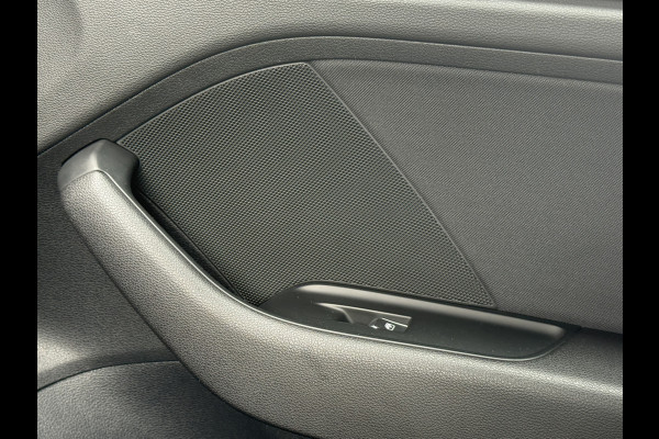 Audi A3 Sportback 1.4 e-tron Sport | Trekhaak wegklapbaar | Stoelverwarming | Climate