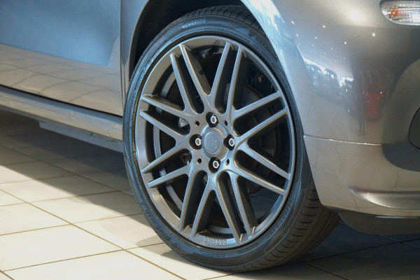 Smart Forfour EQ BRABUS Style 18 kWh + CAMERA / STOELVERWARING VOOR & ACHTER / PANO