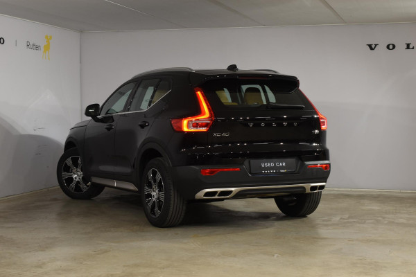 Volvo XC40 T3 163PK Automaat Inscription / Navigatie / Adaptive Cruise control / Stoelverwarming / Elektr. Trekhaak / Parkeersensoren v+a