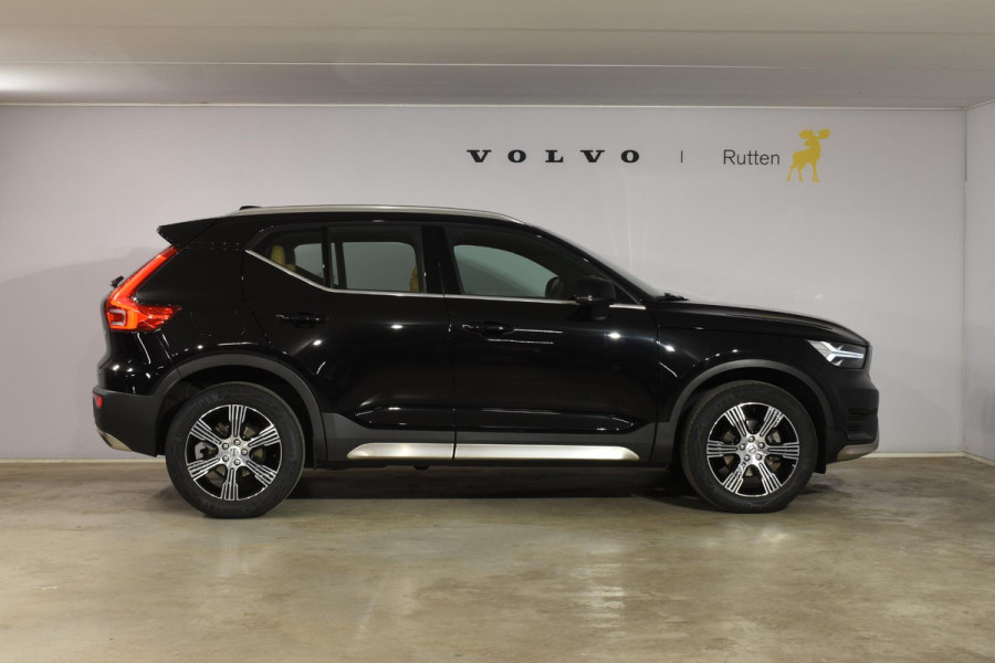 Volvo XC40 T3 163PK Automaat Inscription / Navigatie / Adaptive Cruise control / Stoelverwarming / Elektr. Trekhaak / Parkeersensoren v+a