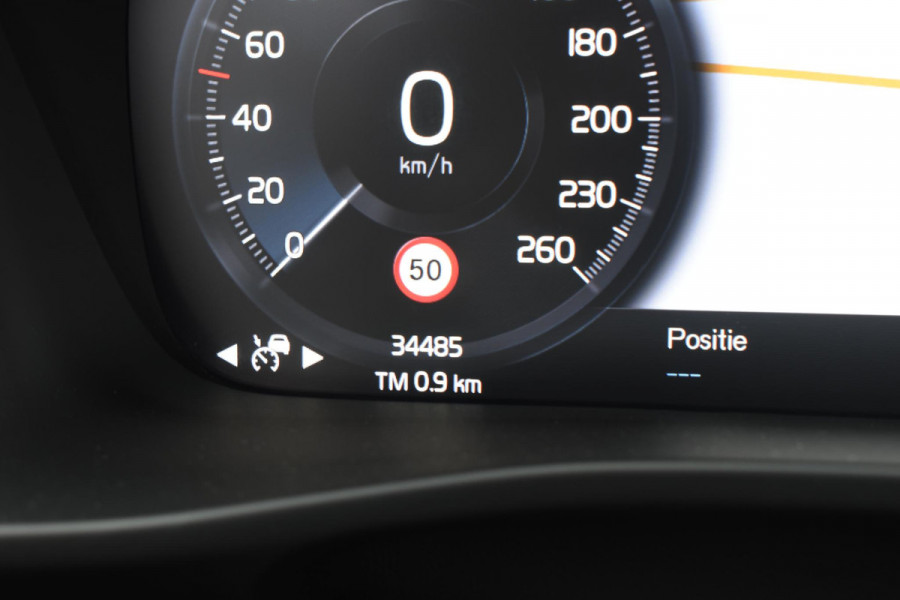 Volvo XC40 T3 163PK Automaat Inscription / Navigatie / Adaptive Cruise control / Stoelverwarming / Elektr. Trekhaak / Parkeersensoren v+a