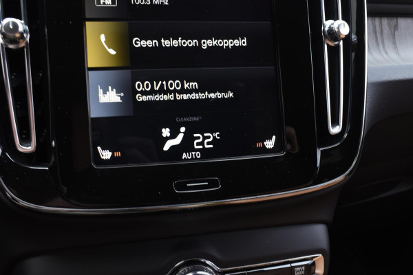 Volvo XC40 T3 163PK Automaat Inscription / Navigatie / Adaptive Cruise control / Stoelverwarming / Elektr. Trekhaak / Parkeersensoren v+a