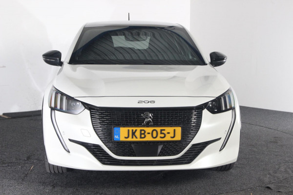 Peugeot 208 1.2 PureTech GT | Panorama Dak | Camera | Digitaal Dashboard |