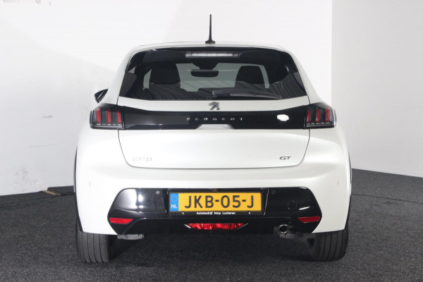 Peugeot 208 1.2 PureTech GT | Panorama Dak | Camera | Digitaal Dashboard |