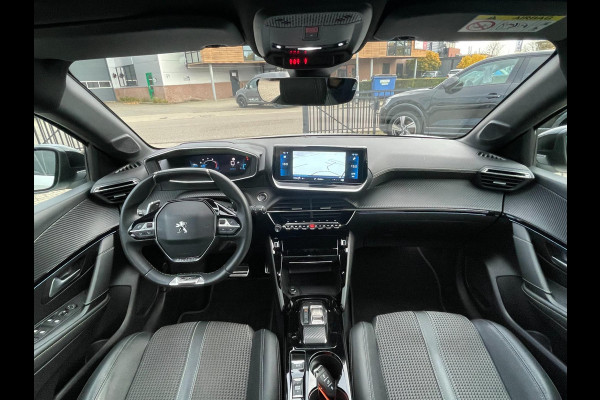 Peugeot 208 1.2 PureTech GT | Panorama Dak | Camera | Digitaal Dashboard |