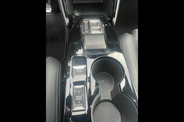 Peugeot 208 1.2 PureTech GT | Panorama Dak | Camera | Digitaal Dashboard |