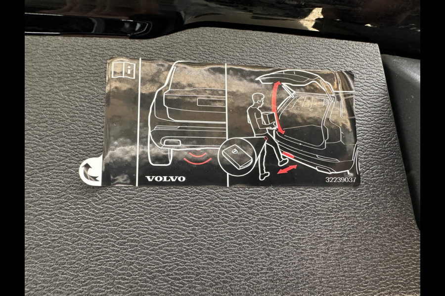 Volvo V60 2.0 T8 Twin Engine AWD R-Design | Pano | 360 cam Head Up Display | Luxury Line | occasion