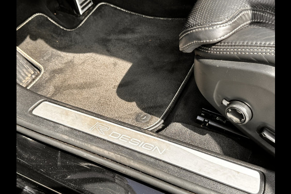 Volvo V60 2.0 T8 Twin Engine AWD R-Design | Pano | 360 cam Head Up Display | Luxury Line | occasion