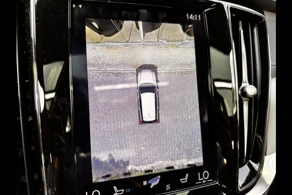 Volvo V60 2.0 T8 Twin Engine AWD R-Design | Pano | 360 cam Head Up Display | Luxury Line | occasion